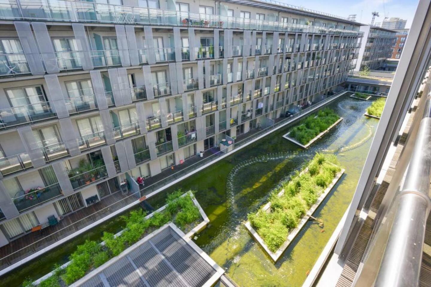 Stylish 1-Bed Flat With Sofa-Bed In London Lejlighed Eksteriør billede